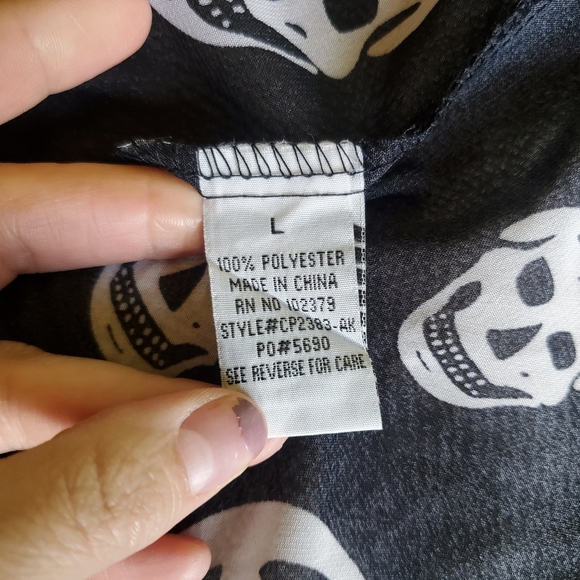 Sheer Skull Tank Top - Picture 10 of 11